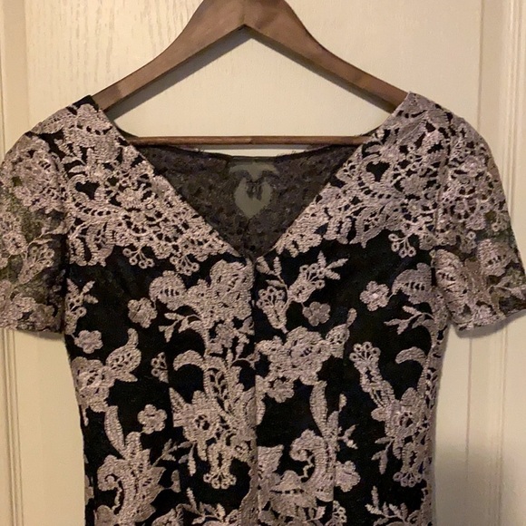 Stunning formal lace dress. Navy and blush pink. - Picture 10 of 16